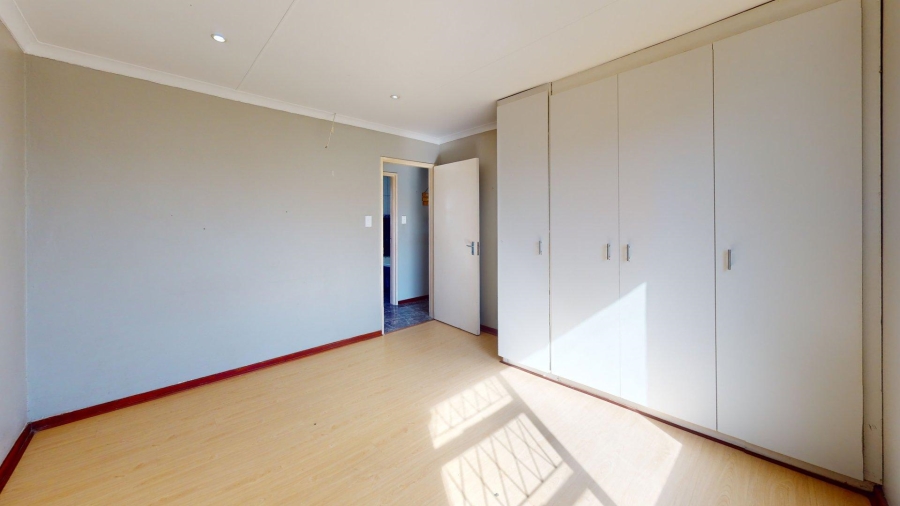 2 Bedroom Property for Sale in Kabega Park Eastern Cape